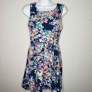 AUW Dress Blue Floral Junios Medium